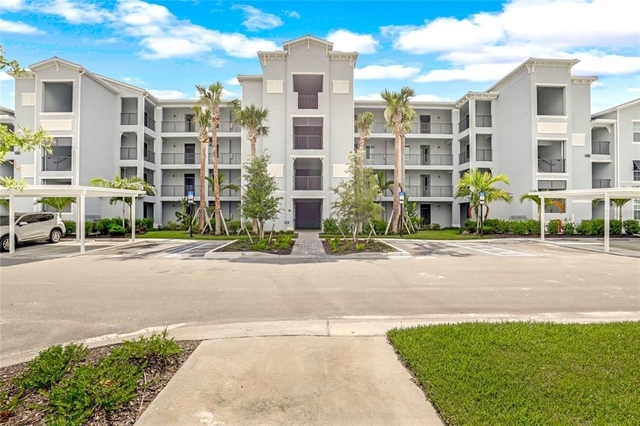 14061 Heritage Landing Bouleva - Photo 1