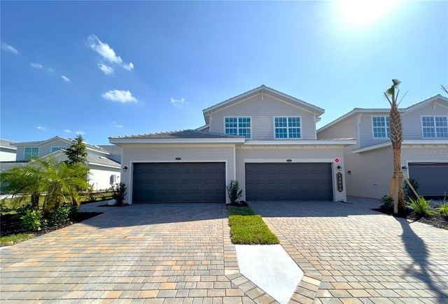14656 Sycamore Court - Photo 1