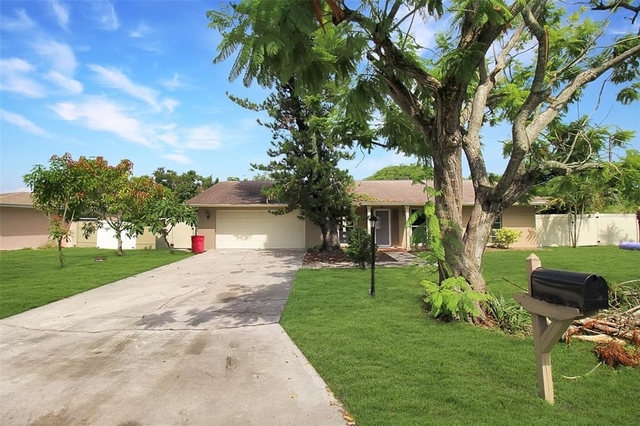 1127 De Leo Drive - Photo 1