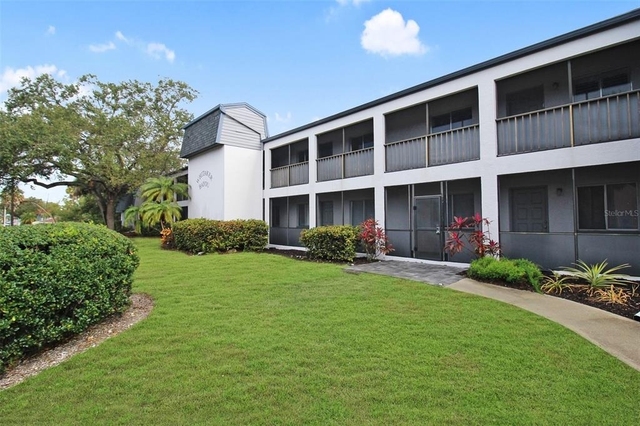 2124 N Tamiami Trail - Photo 1