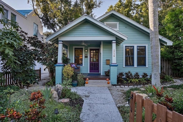 1716 Oak Street - Photo 1