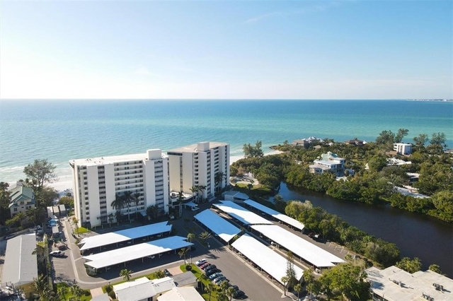 20 Whispering Sands Drive - Photo 1