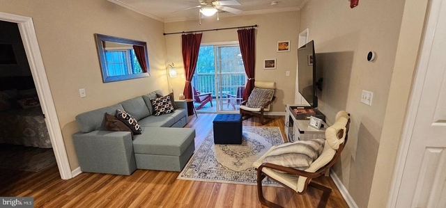 400 Cascade Lane - Photo 1