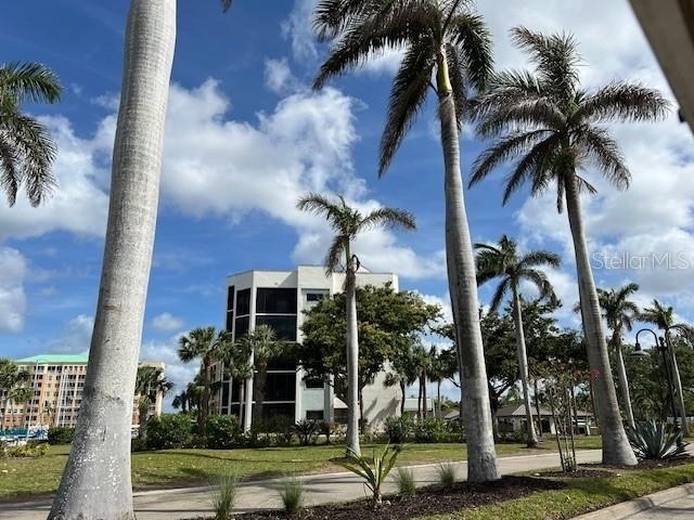 3020 Matecumbe Key Road - Photo 1