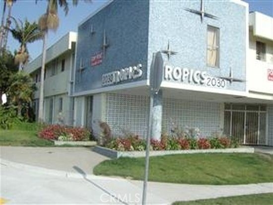 2030 W El Segundo Boulevard - Photo 1