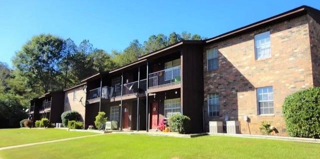 226 Spanish Oaks Rd - Photo 1