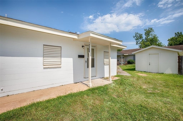 2020b Rosalee Street - Photo 1