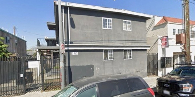 2517 W 54th Street - Photo 1
