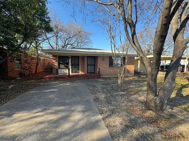 3512 Park Ridge Boulevard - Photo 1