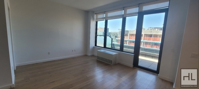 Northern Boulevard - Photo 1