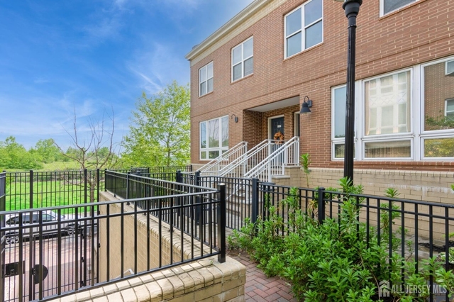 368 Rector Street - Photo 1