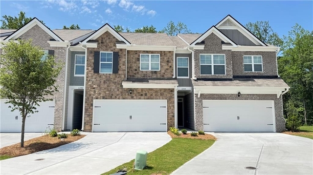 3190 Greyton Drive - Photo 1