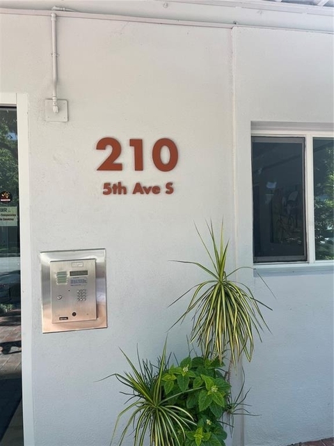 210 5th Avenue S - Photo 1