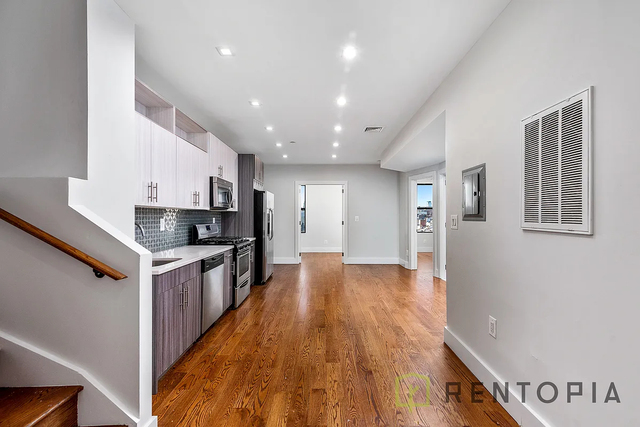 217 Court Street - Photo 1