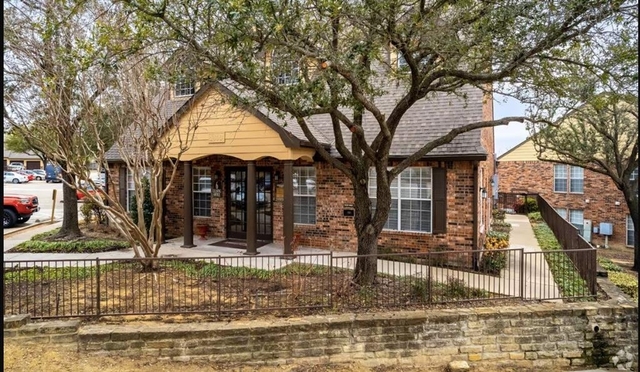 1400 Eldorado Pkwy - Photo 1