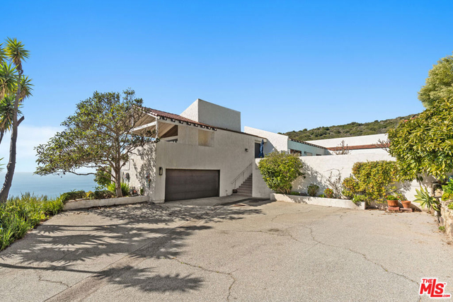 20755 Seaboard Road - Photo 1