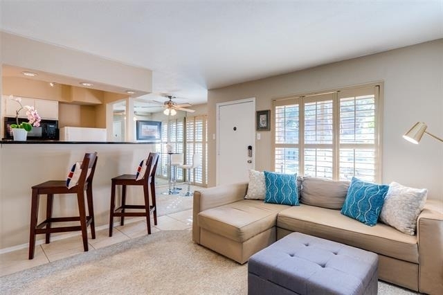 4215 Avondale Avenue - Photo 1