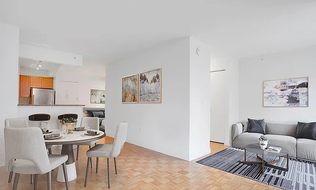 1500 Lexington Avenue - Photo 1
