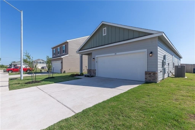 108 Athena Way - Photo 1