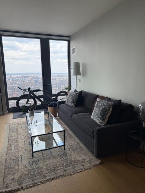 250 Ashland Place, Brooklyn, N - Photo 1