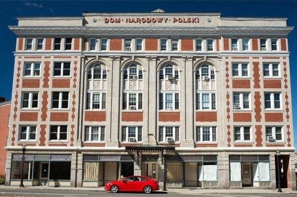 144 Cabot St - Photo 1