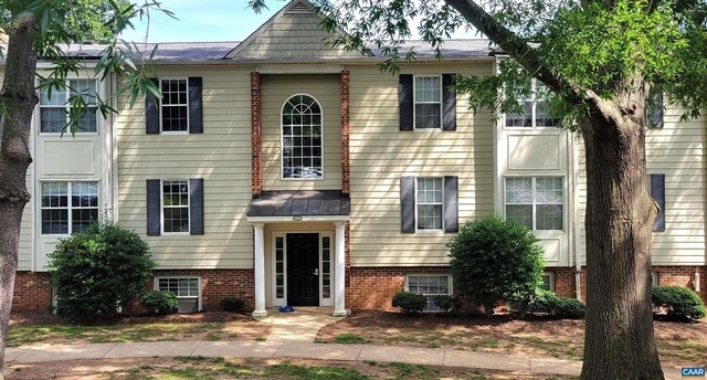 1356 Villa Way - Photo 1
