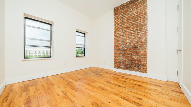 634 Wilson Avenue - Photo 1