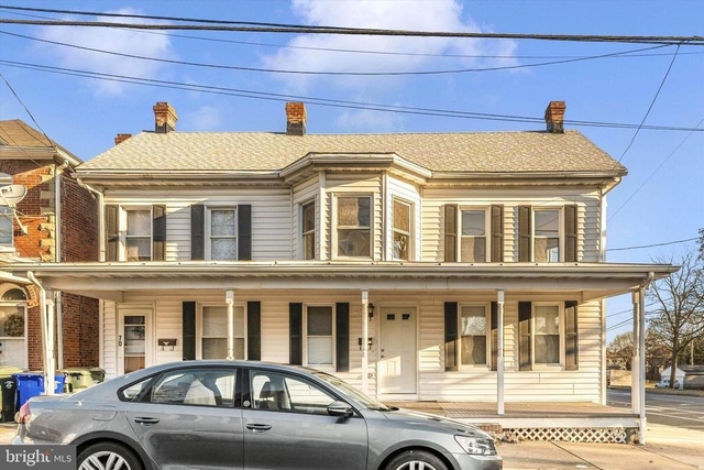 72 Wayside Avenue - Photo 1