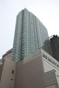 315 West 33rd Street, Unit 30g - Photo 1