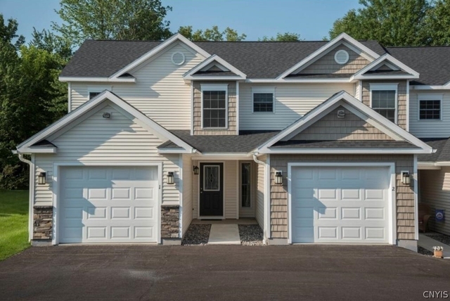 130 Pheasants Run Road - Photo 1