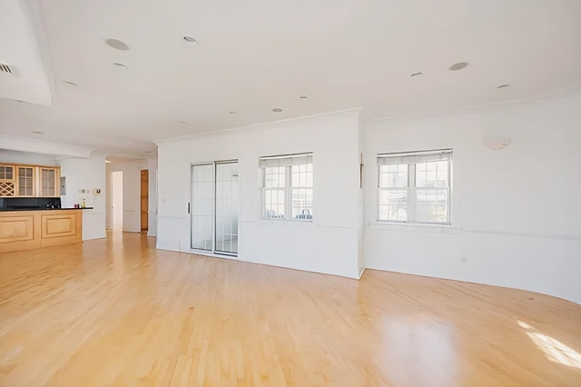 31-12 45th Street - Photo 1