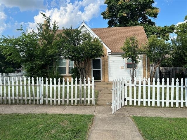 2701 Stuart Drive - Photo 1