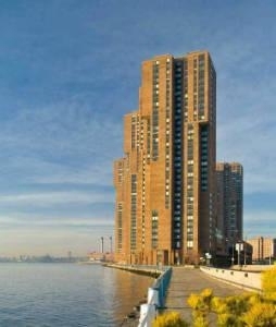 30 Waterside Plaza, Unit 4028b - Photo 1