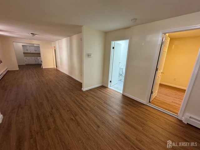 290 King Street - Photo 1