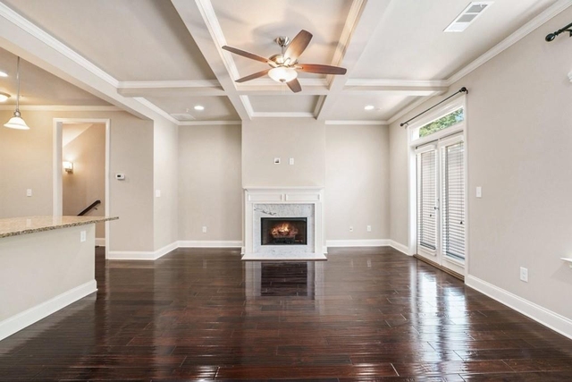 612 Luckett Court - Photo 1