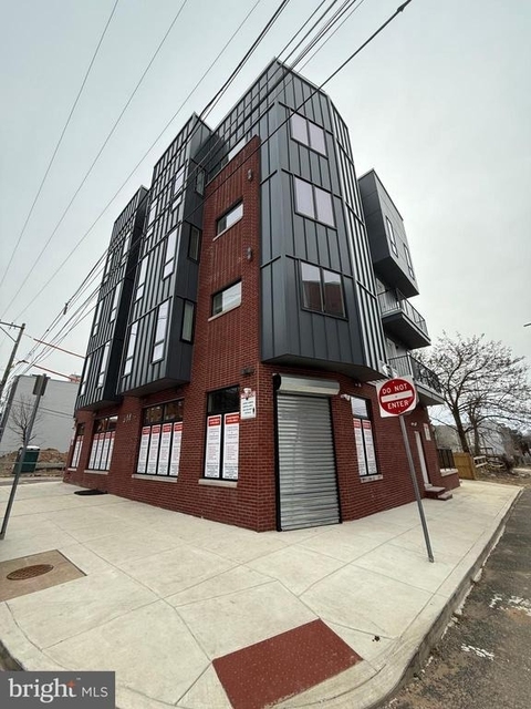 914 W Susquehanna Avenue - Photo 1