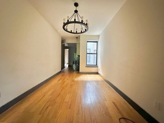 1706 Gates Avenue - Photo 1