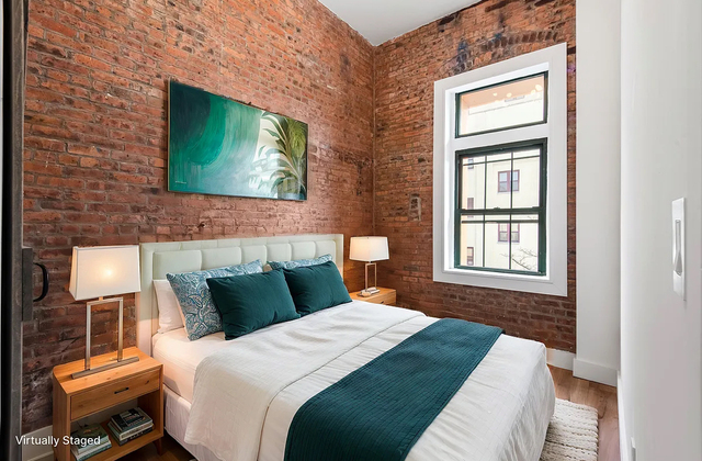 16 Howard Avenue - Photo 1