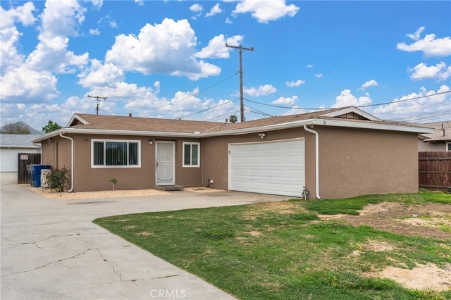 716 N Orange Street - Photo 1