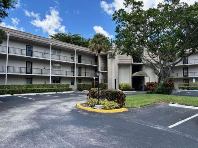 9401 Lime Bay Boulevard - Photo 1