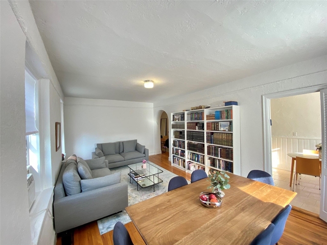 623 Central Ave - Photo 1