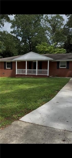 3211 Howell Drive Se - Photo 1