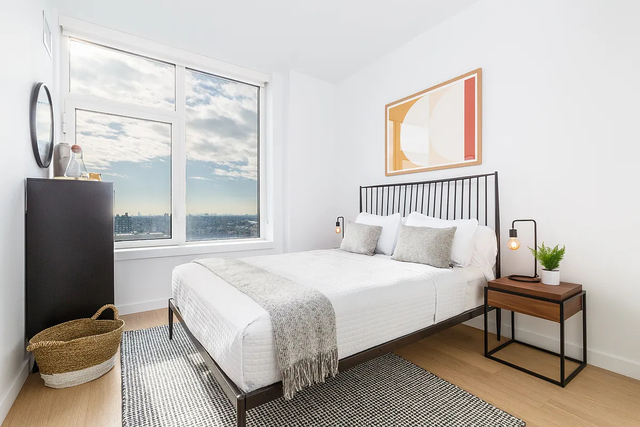123 Linden Boulevard - Photo 1