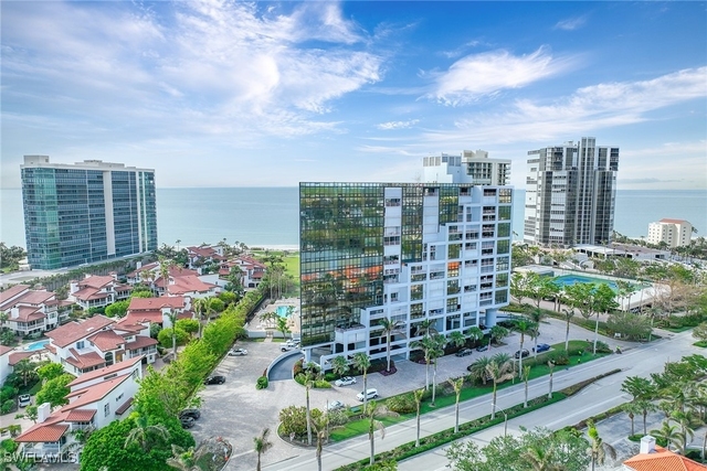 4751 Gulf Shore Boulevard N - Photo 1