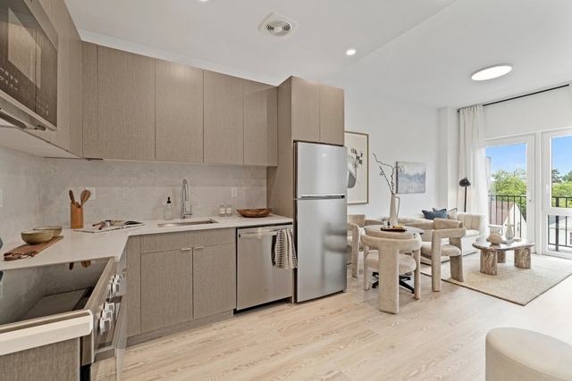 702 East 32nd Street - Photo 1