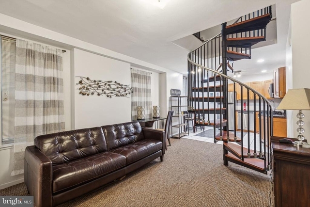 1808 W Diamond Street - Photo 1