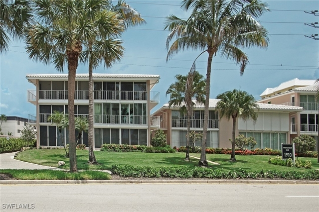 1910 Gulf Shore Boulevard N - Photo 1