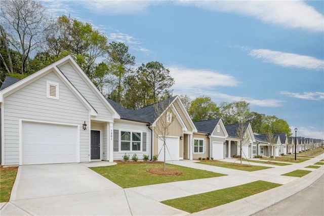 100 Cottage Way - Photo 1