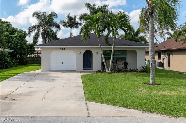 552 105th Avenue N - Photo 1