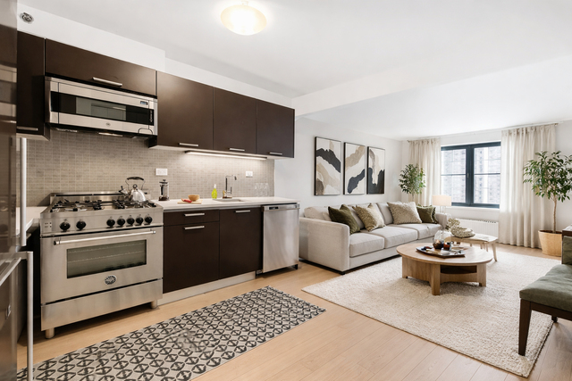 East 39th Street - Photo 1